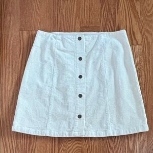NWT -bundle for $5 🇨🇦Jackson Rowe White Buttoned A-Line Skirt- Corduroy